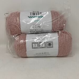 Big Twist Yarn Lot of 2 Skeins (380 yards /skein) Rose Color Knitting Crochet